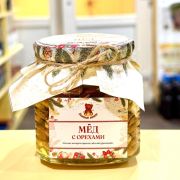 Мёд с орехами